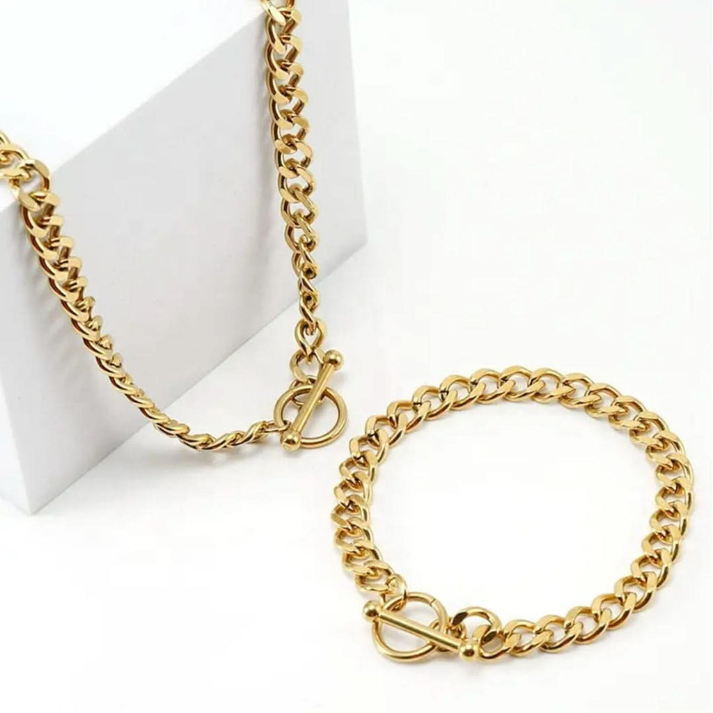Women's Cuban Link T-Bar Chain Bracelet Gold | VIRAGE London