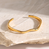 Gold Wave Bangle Bracelet Gold - VIRAGE London