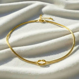 Knot Necklace Gold - VIRAGE London