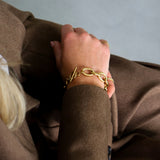 Oval Link T-Bar Chain Bracelet Gold - VIRAGE London