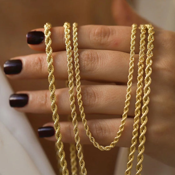 Rope Necklace Gold - VIRAGE London