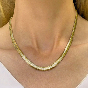 Chunky Snake Necklace Gold - VIRAGE London
